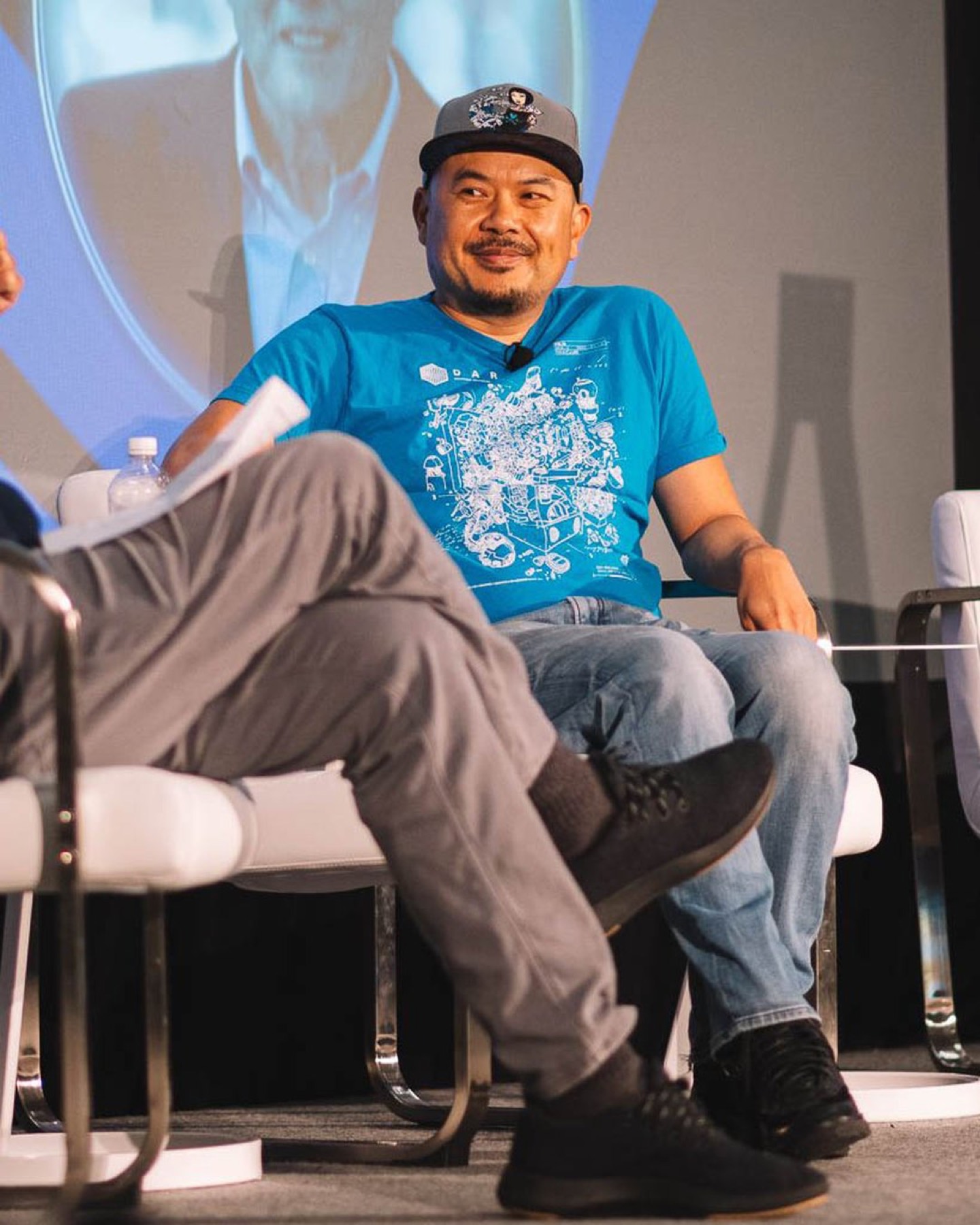 Bernie Su speaking at an event